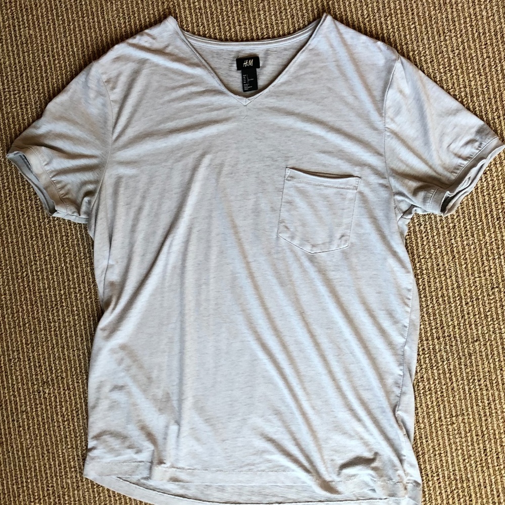 H&M V-neck Pocket T-shirt